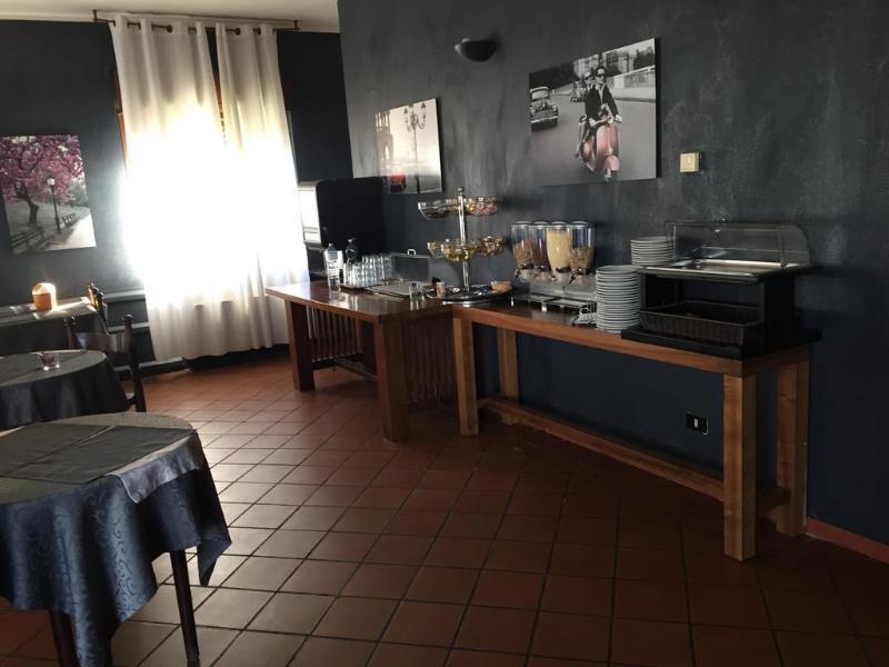 Nuovo Hotel Vigevano Luaran gambar